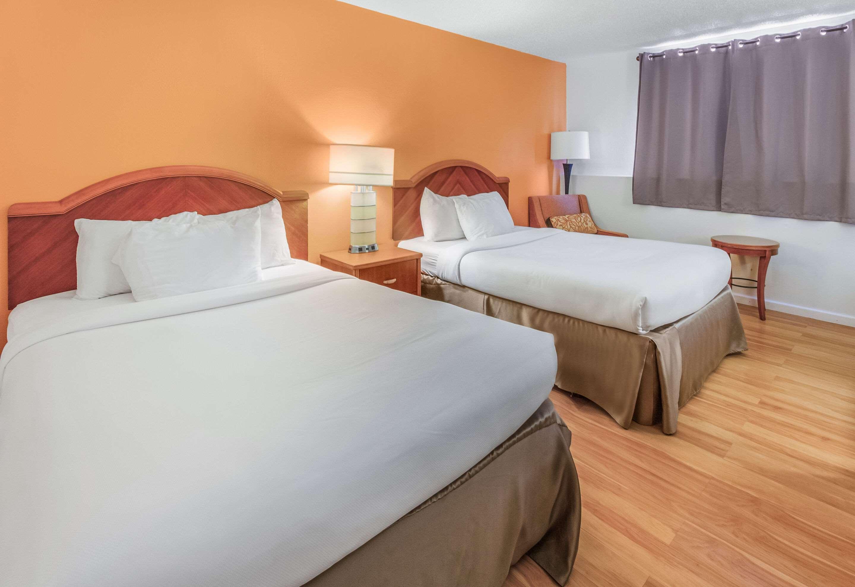 Econo Lodge Alliance Luaran gambar